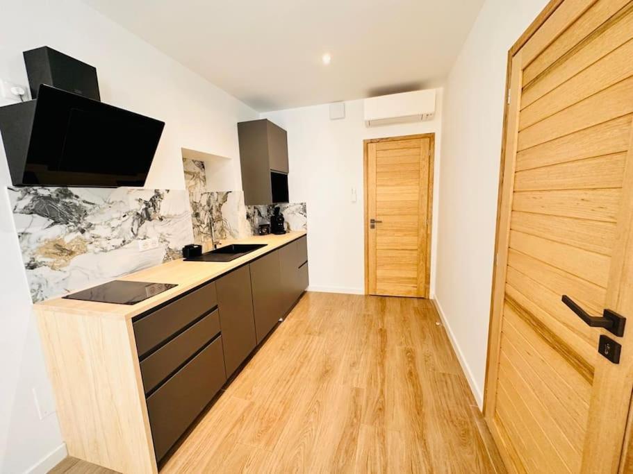 Les Appartements De Nana 4 - Studio Hypercentre, Rue Meynadier, Palais & Plage, Clim, Wifi คานส์ ภายนอก รูปภาพ